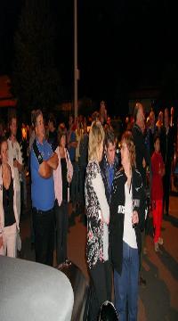 Select Image to Enlarge